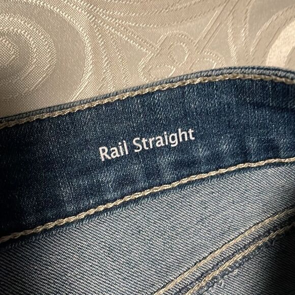 Gloria Vanderbilt All-around Slimming Effect button fly Rail Straight crops 16 - Picture 13 of 15